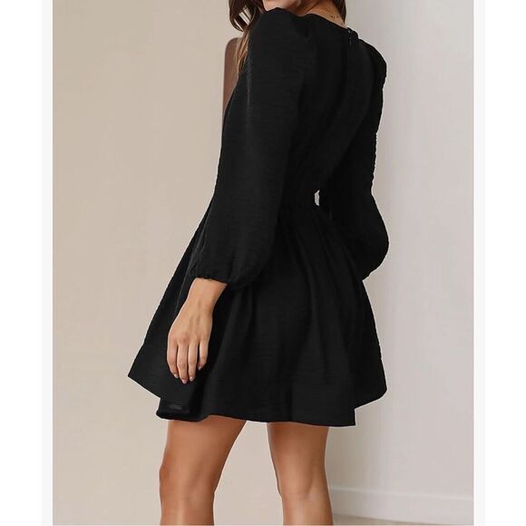 NEW Deep V Long Sleeve A-line High Waisted Flowy Mini Dress L - Picture 2 of 5